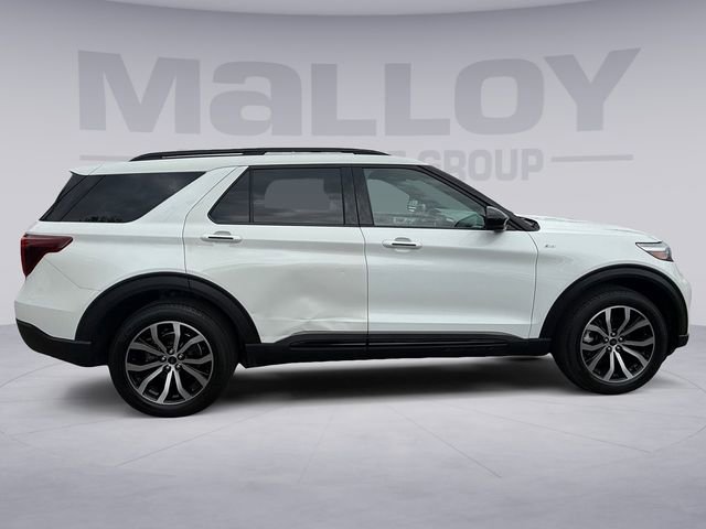 Certified 2023 Ford Explorer ST-Line w/ Class IV Trailer Tow Package AWD/4WD image 6