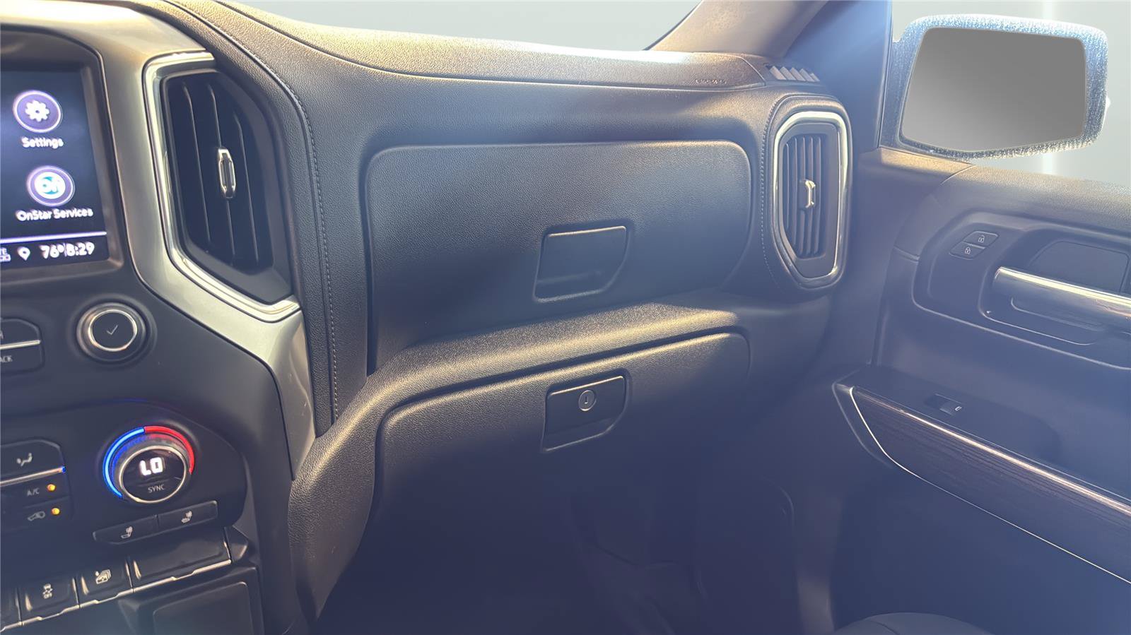 Used 2021 Chevrolet Silverado 1500 LT AWD/4WD image 25