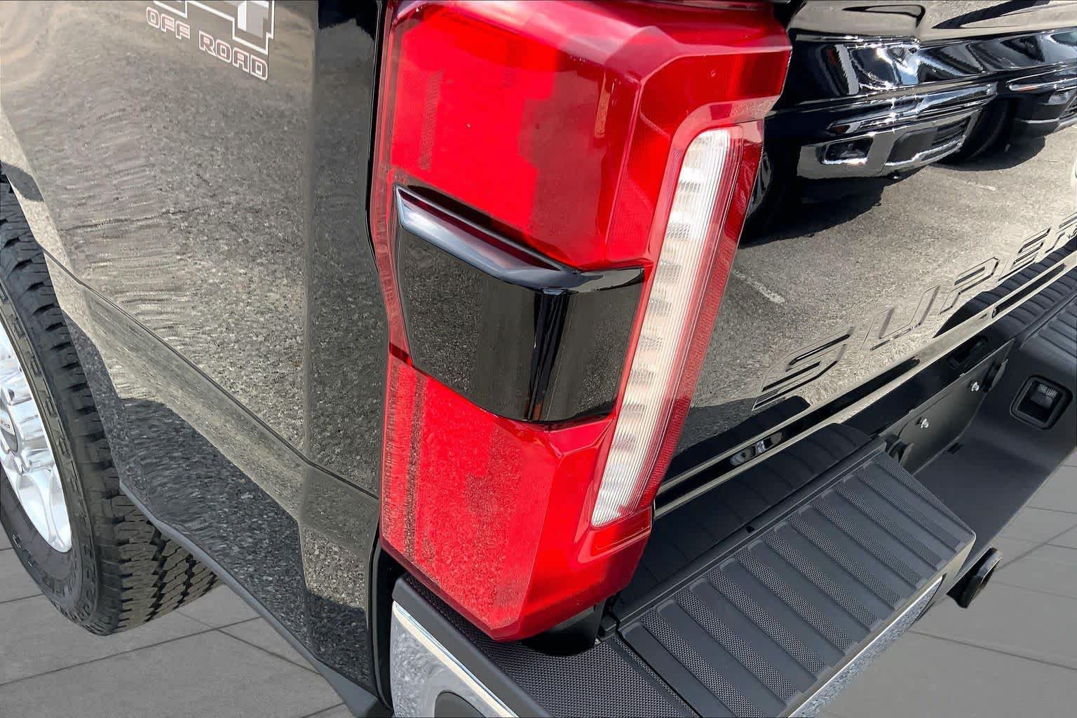 Certified 2025 Ford F250 XLT w/ 360-Degree Camera Package AWD/4WD image 29