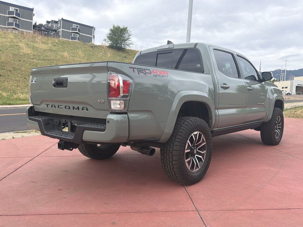 Used 2023 Toyota Tacoma TRD Sport w/ TRD Premium Sport Package AWD/4WD image 7