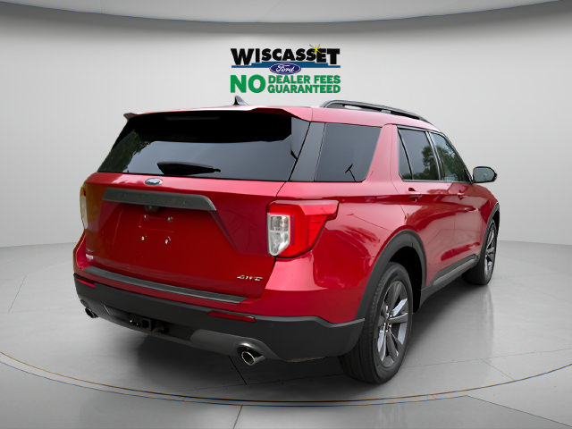 Certified 2023 Ford Explorer XLT w/ Equipment Group 202A AWD/4WD image 30