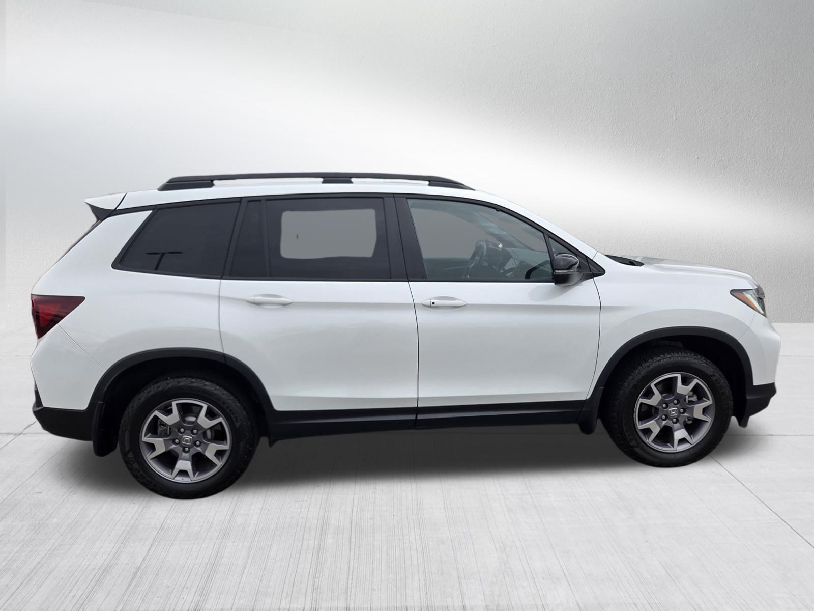 Used 2022 Honda Passport TrailSport image 8