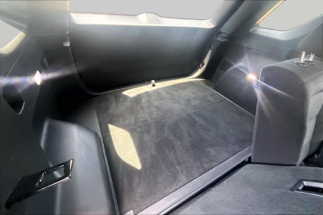 Used 2025 Chevrolet Equinox LT FWD image 28