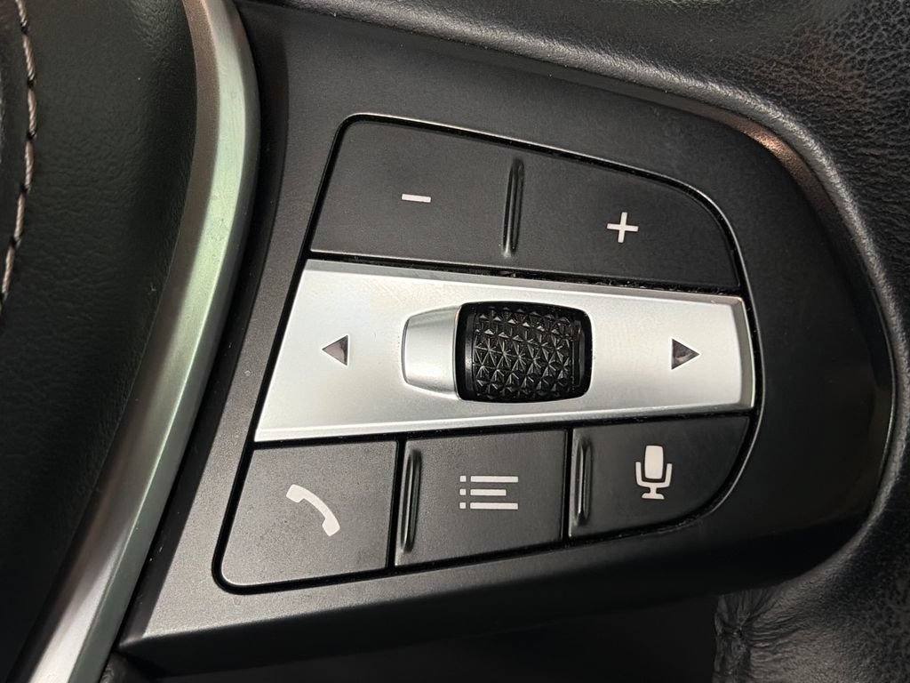 Used 2023 BMW X5 xDrive40i AWD/4WD image 18