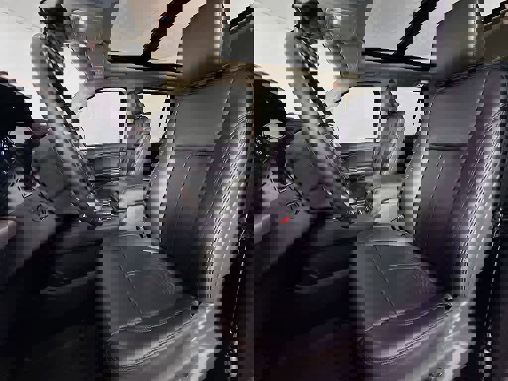 Certified 2024 Ford Expedition XLT image 12