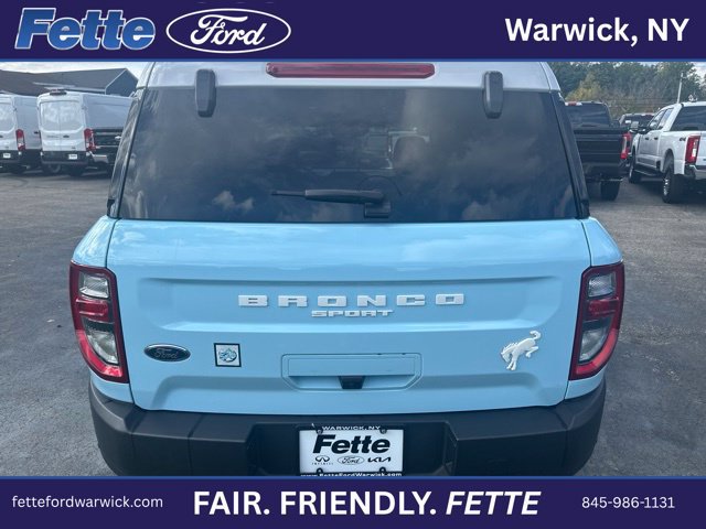Certified 2024 Ford Bronco Sport Heritage w/ Heritage Convenience Package AWD/4WD image 9