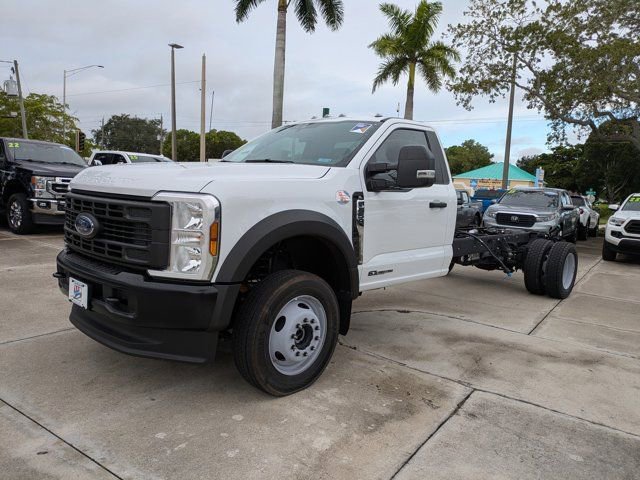 Certified 2024 Ford F550 4x4 Regular Cab Super Duty image 3