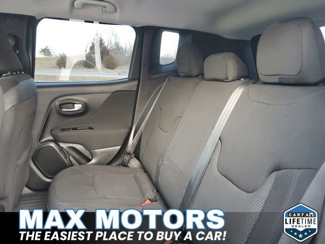 Used 2021 Jeep Renegade Latitude image 14