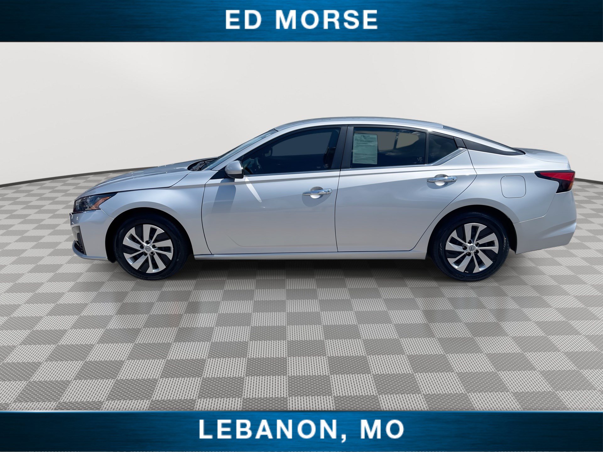 Used 2023 Nissan Altima 2.5 S FWD image 5