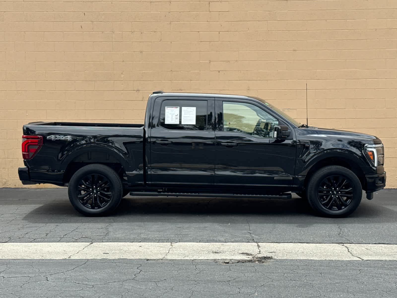 Certified 2025 Ford F150 Lariat w/ Equipment Group 502A High AWD/4WD image 8