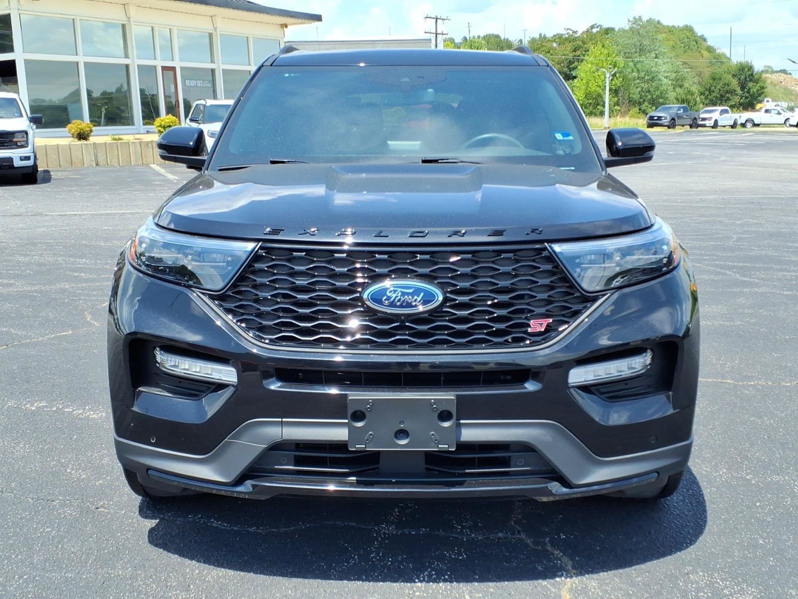 Certified 2023 Ford Explorer ST w/ Equipment Group 401A AWD/4WD image 3