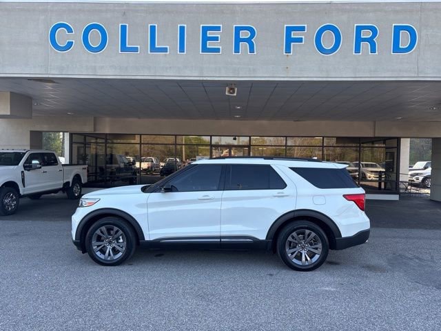 Certified 2023 Ford Explorer XLT w/ Equipment Group 202A image 2