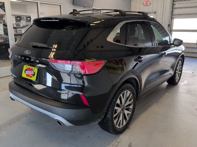Certified 2021 Ford Escape Titanium image 6