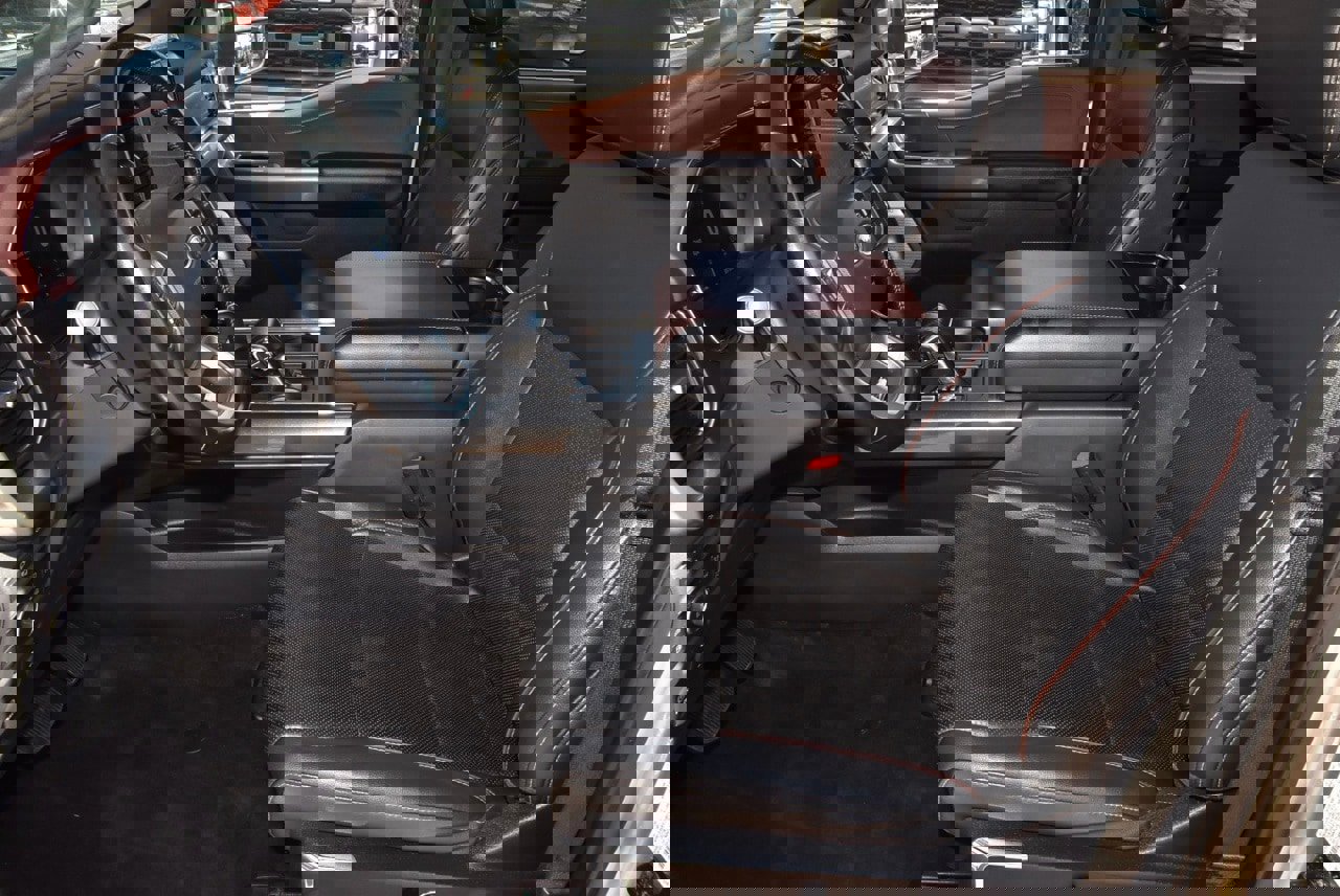 Certified 2022 Ford F150 Lariat w/ Equipment Group 502A High image 14