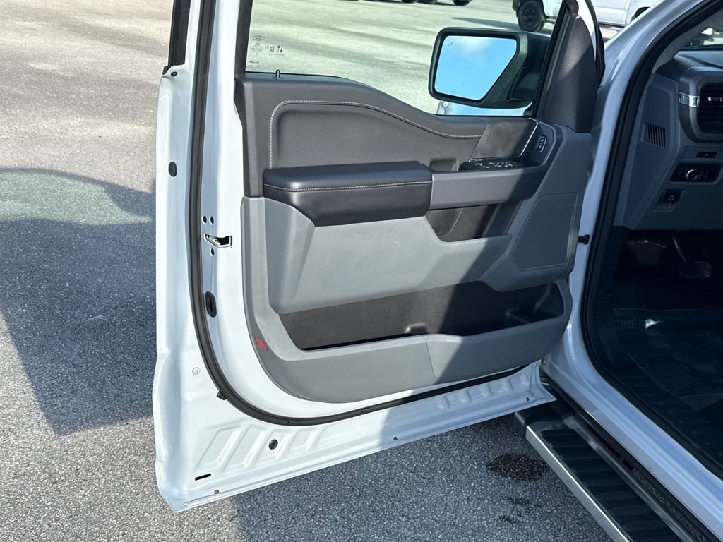 Certified 2025 Ford F150 XLT w/ Equipment Group 301A Standard image 13