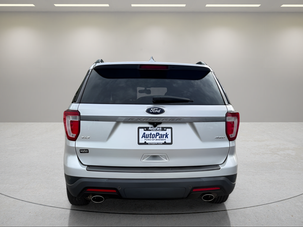 Certified 2019 Ford Explorer XLT w/ Equipment Group 202A AWD/4WD image 7