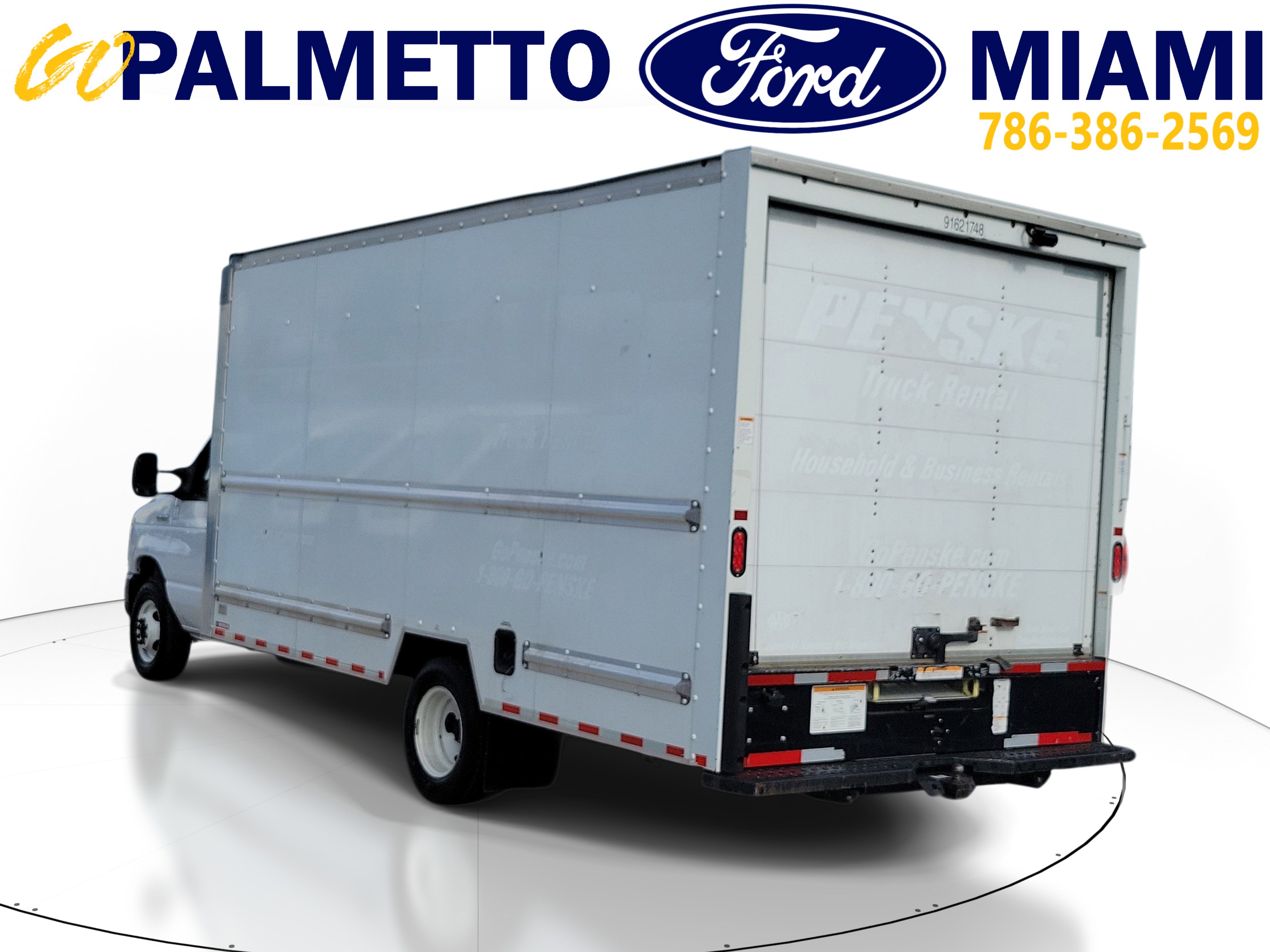 Certified 2022 Ford E-350 and Econoline 350 Super Duty RWD image 4