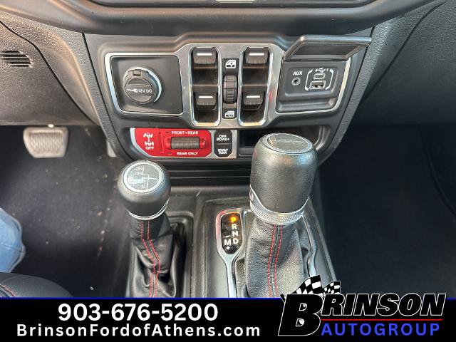 Used 2022 Jeep Gladiator Rubicon w/ LED Lighting Group AWD/4WD image 18