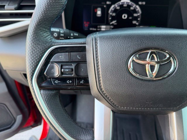 Used 2023 Toyota Sequoia Platinum AWD/4WD image 16