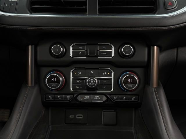 Used 2021 Chevrolet Suburban High Country image 46