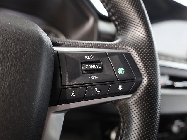 Used 2022 Mitsubishi Outlander SE image 25