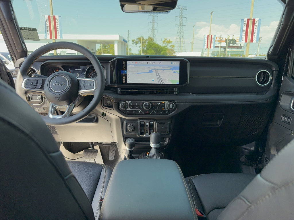 Used 2024 Jeep Wrangler Sahara w/ Technology Group image 29