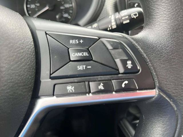Used 2023 Nissan Kicks SV FWD image 21