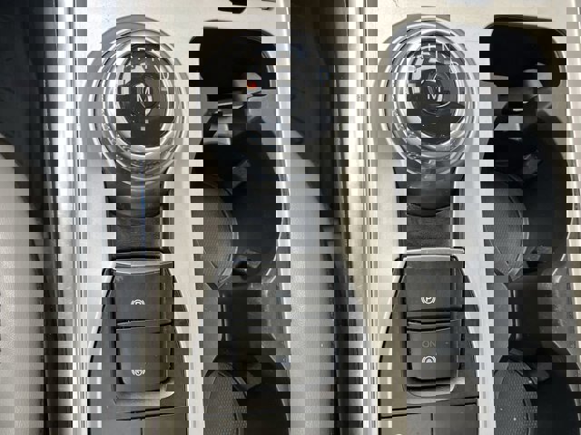 Certified 2021 Ford Explorer XLT w/ Equipment Group 202A image 28