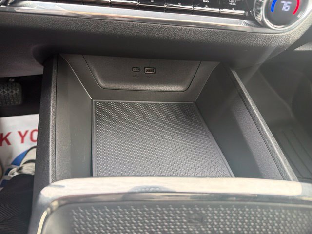 Used 2025 Chevrolet Equinox RS w/ Safety and Technology Package AWD/4WD image 33