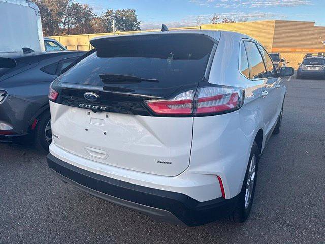 Certified 2023 Ford Edge SEL w/ Convenience Package AWD/4WD image 15