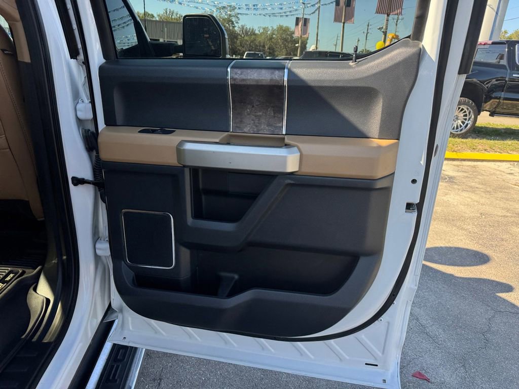 Certified 2022 Ford F350 Lariat w/ Chrome Package AWD/4WD image 26