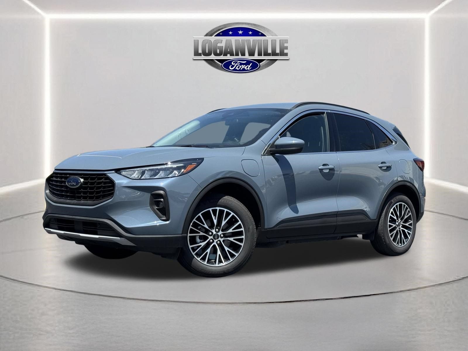 Certified 2025 Ford Escape SE FWD image 1