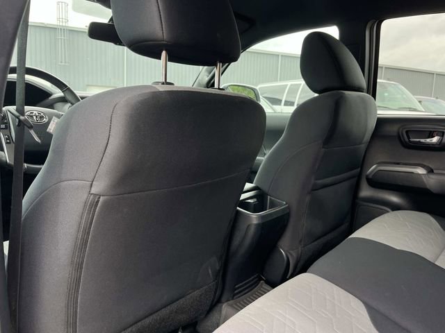 Used 2023 Toyota Tacoma TRD Off-Road AWD/4WD image 23