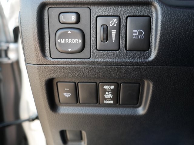 Used 2020 Toyota 4Runner TRD Off-Road Premium w/ Moonroof Package AWD/4WD image 26