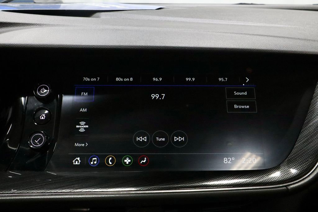 Used 2023 Buick Envision Essence w/ Sport Touring Package AWD/4WD image 2