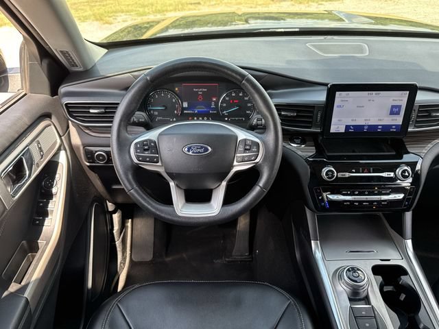 Certified 2024 Ford Explorer Limited AWD/4WD image 14