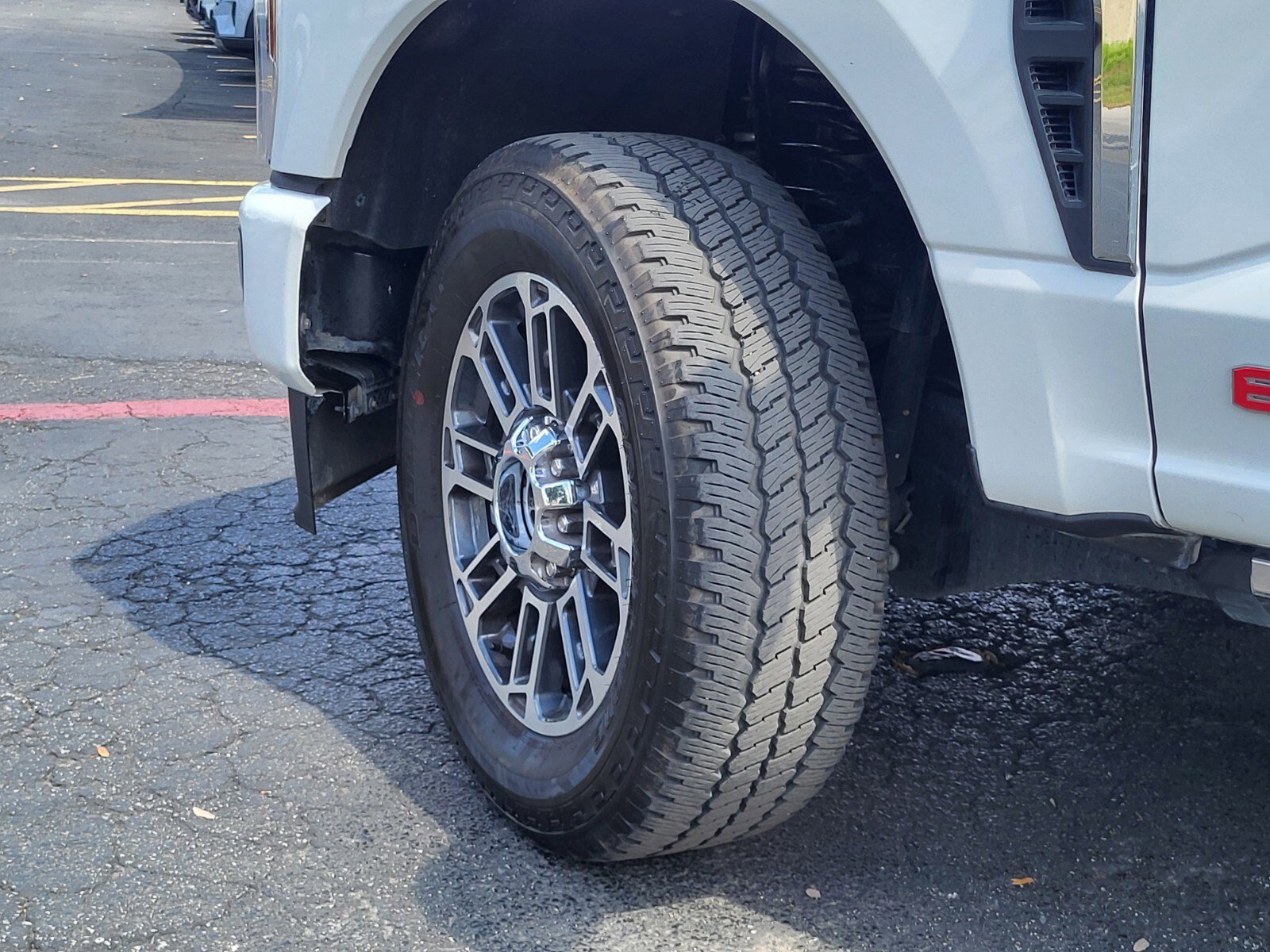 Certified 2026 Ford F350 Platinum w/ Platinum Plus Package image 36