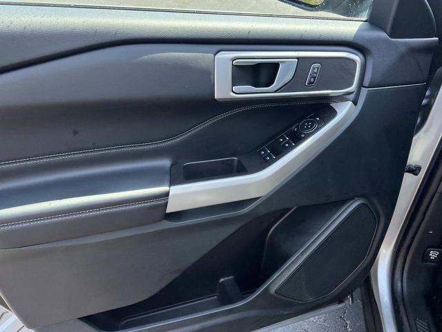 Certified 2024 Ford Explorer XLT AWD/4WD image 17