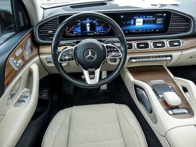 Used 2023 Mercedes-Benz GLS 450 4MATIC image 20