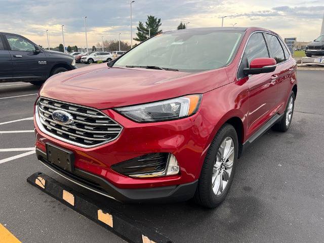 Certified 2023 Ford Edge Titanium w/ Class II Trailer Tow Package AWD/4WD image 3