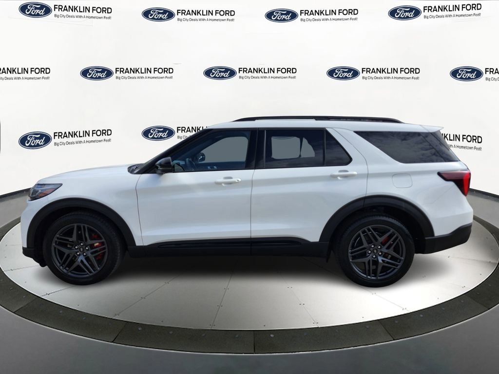 Certified 2025 Ford Explorer ST image 2