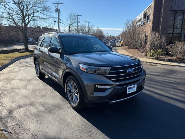 Certified 2022 Ford Explorer XLT w/ Equipment Group 202A image 1
