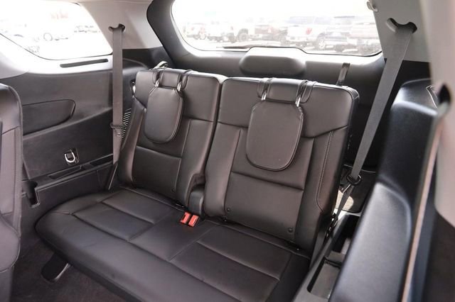 Certified 2024 Ford Explorer XLT w/ Equipment Group 202A image 11