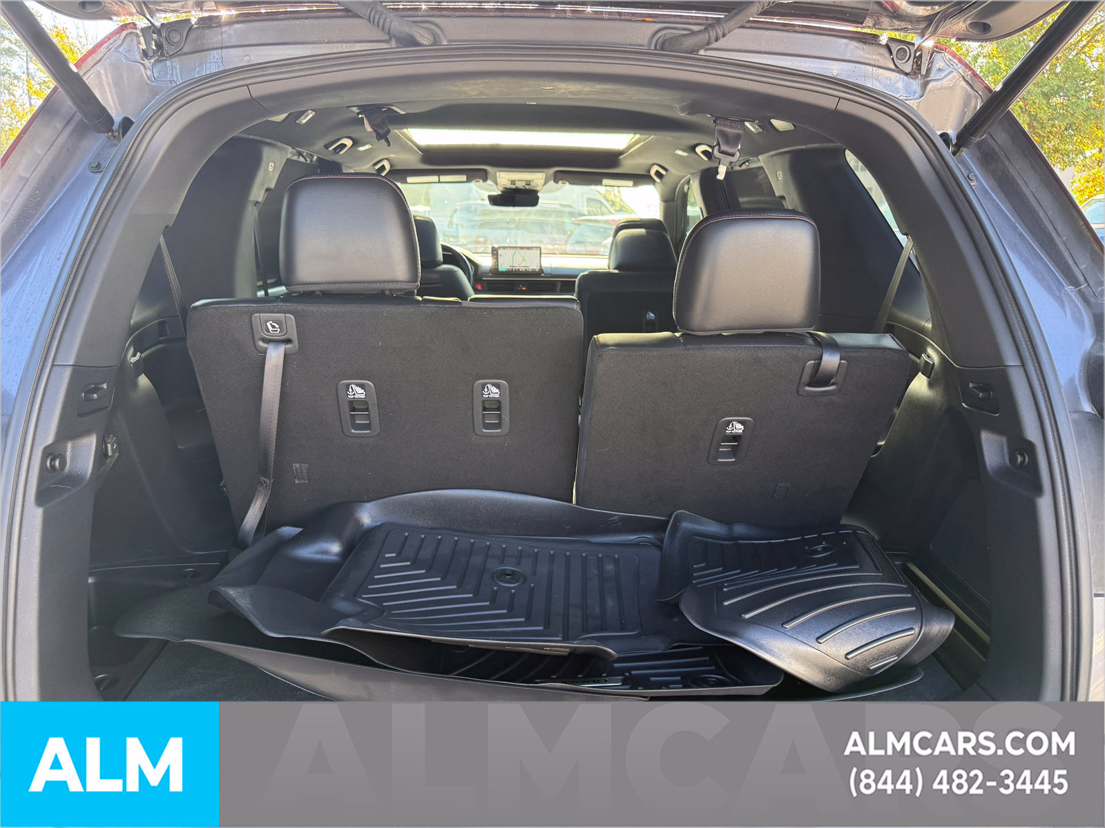 Used 2025 Honda Pilot Black Edition image 6