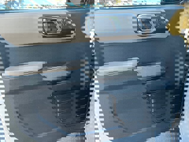 Certified 2023 Ford Bronco Wildtrak image 11