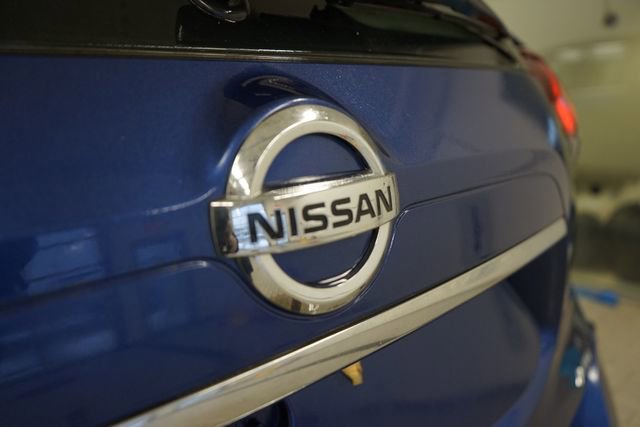 Used 2018 Nissan Rogue S image 13