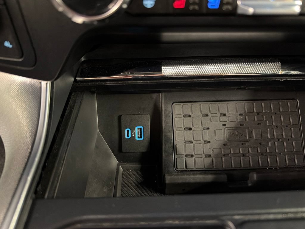 Certified 2024 Ford F150 Platinum w/ Equipment Group 702A High AWD/4WD image 15