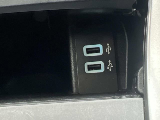 Certified 2018 Ford Edge SEL w/ Equipment Group 201A image 30