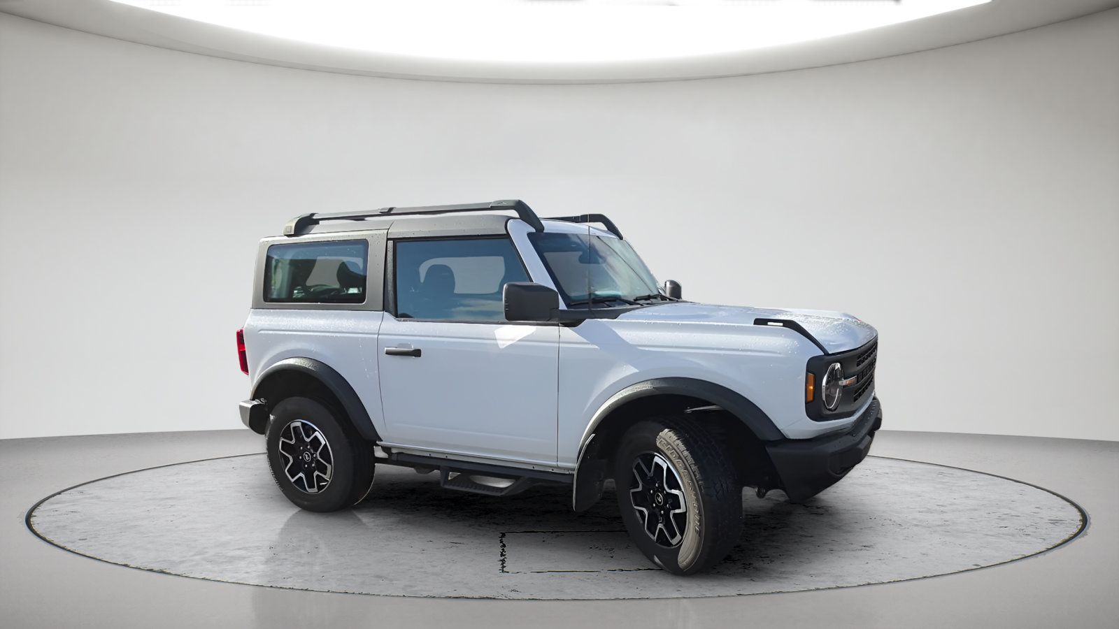 Certified 2022 Ford Bronco 2-Door AWD/4WD image 4