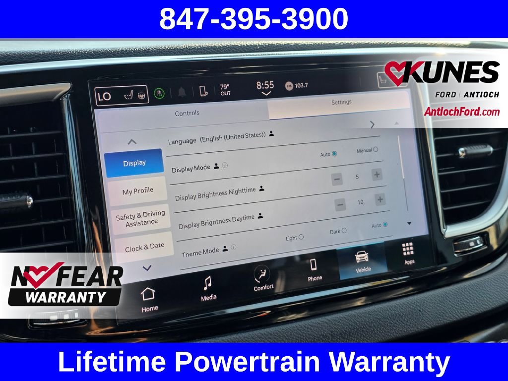 Used 2023 Chrysler Pacifica Touring-L FWD image 49